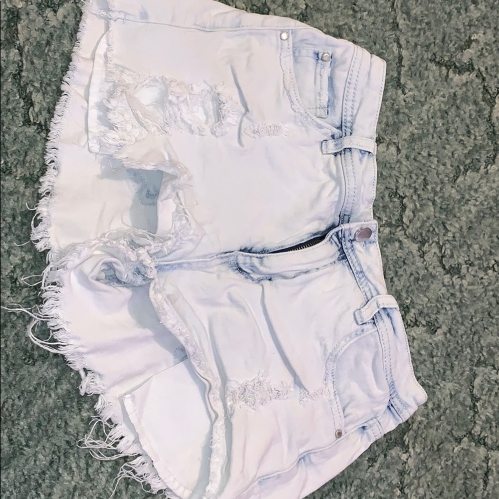 Tinseltown white jean shorts